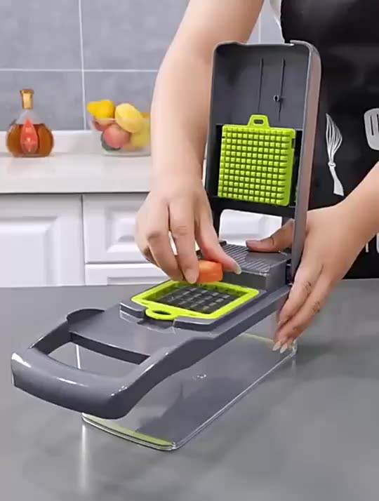 12 In 1 Manual Vegetable Chopper/Slicer